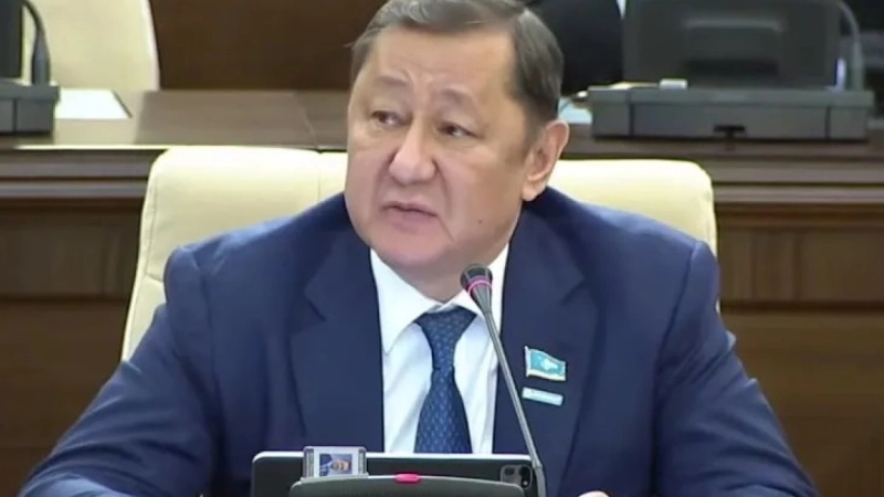 Депутаттар ЭКСЖ аясында жылу желілерін жаңғырту жұмыстарын жеделдетуді ұсынды