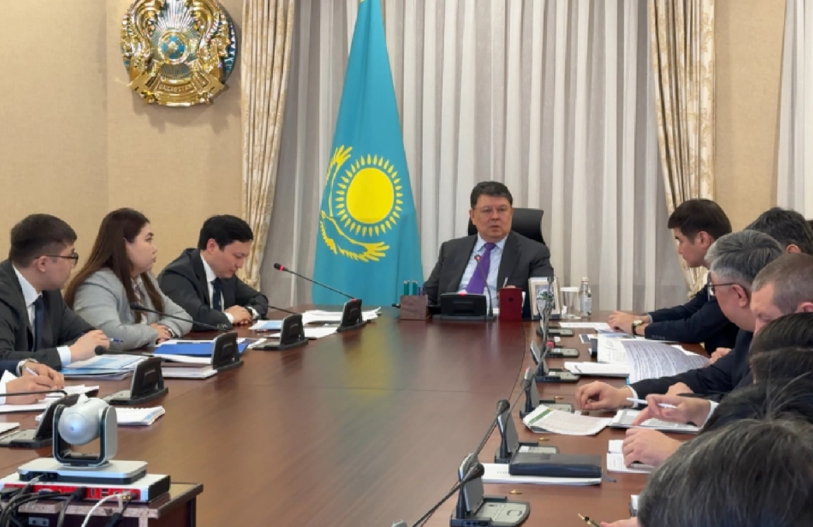 ЭКСЖ, Инфрақұрылымдық даму, Қанат Бозымбаев, - МЭКС