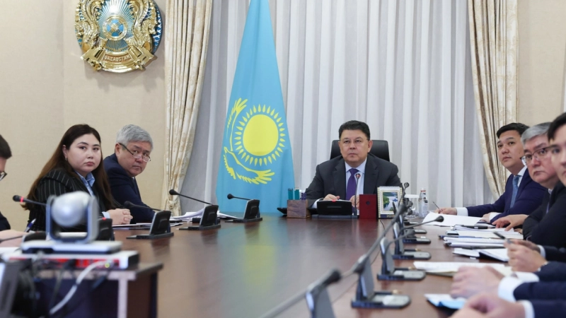 Қанат Бозымбаев: 2027 жылға қарай өңірлер ТКШ саласындағы «қызыл аймақты» толық жоюы тиіс