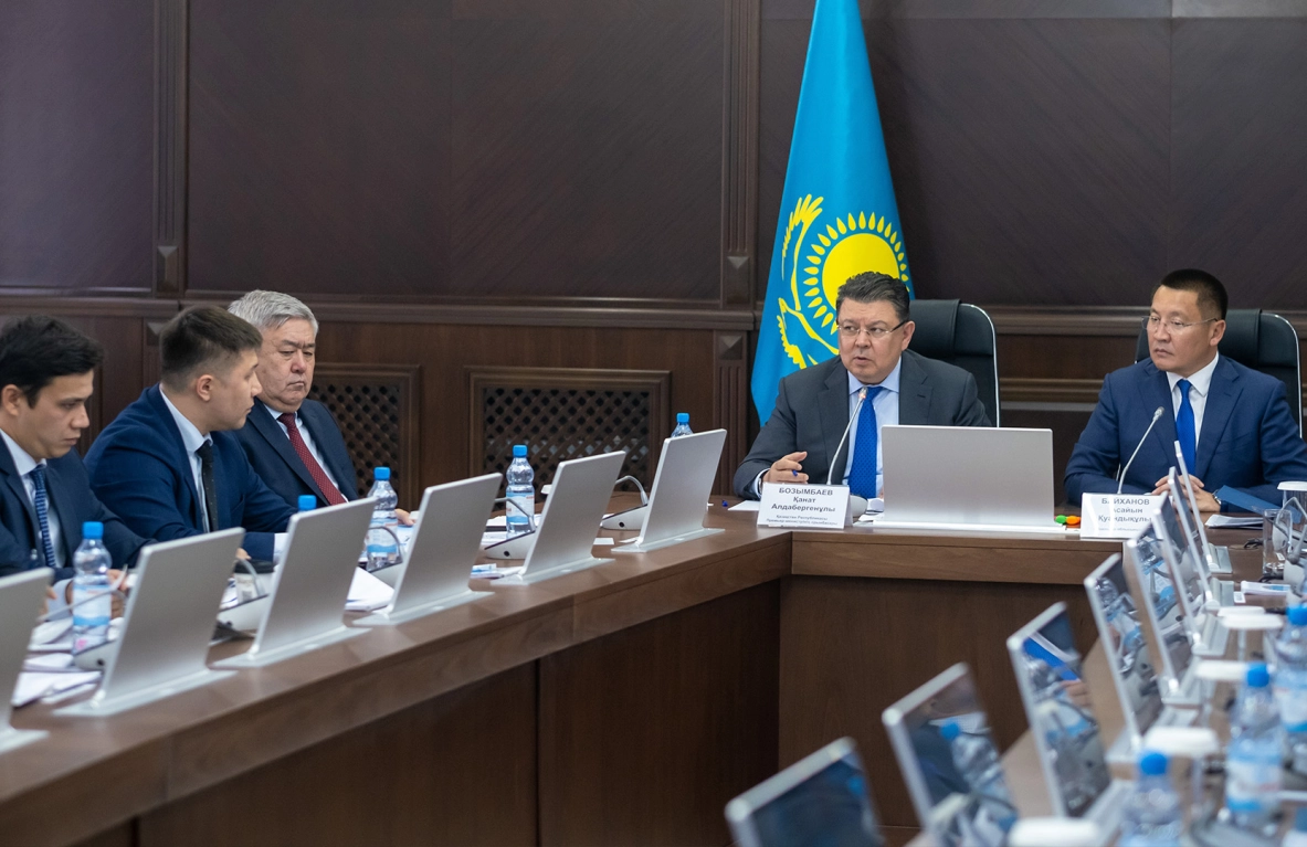 Жобалық кеңсенің көшпелі отырыс, Қанат Бозымбаев, Павлодар облысы - МЭКС