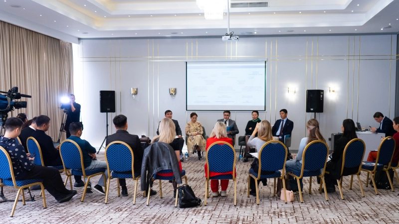 Члены проектного офиса МЭКС встретились с журналистами в Алматы