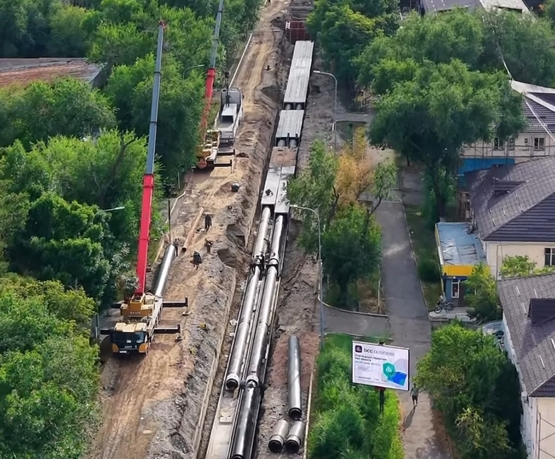 Талдықорғандағы Біржан сал көшесіндегі жаңа жылу желісіне 2,3 мыңнан астам пәтер мен әлеуметтік нысандар қосылады